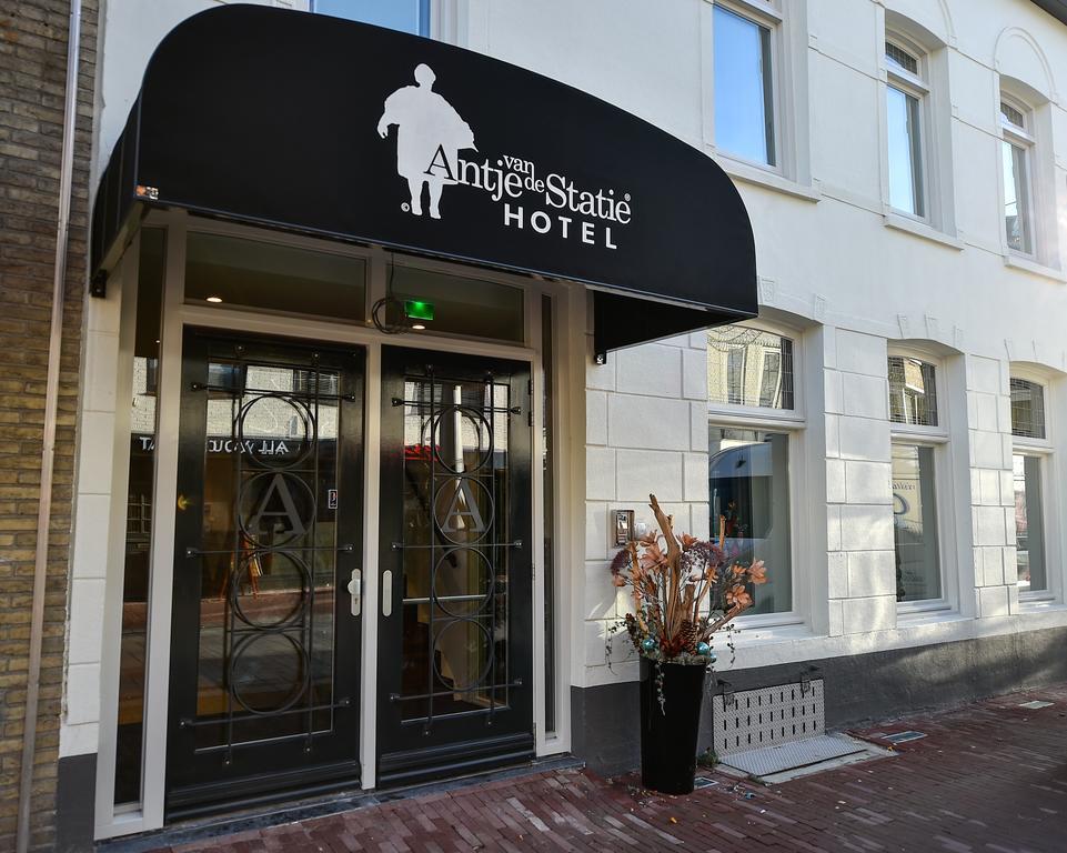 Brasserie-Hotel Antje Van De Statie Weert Exterior photo